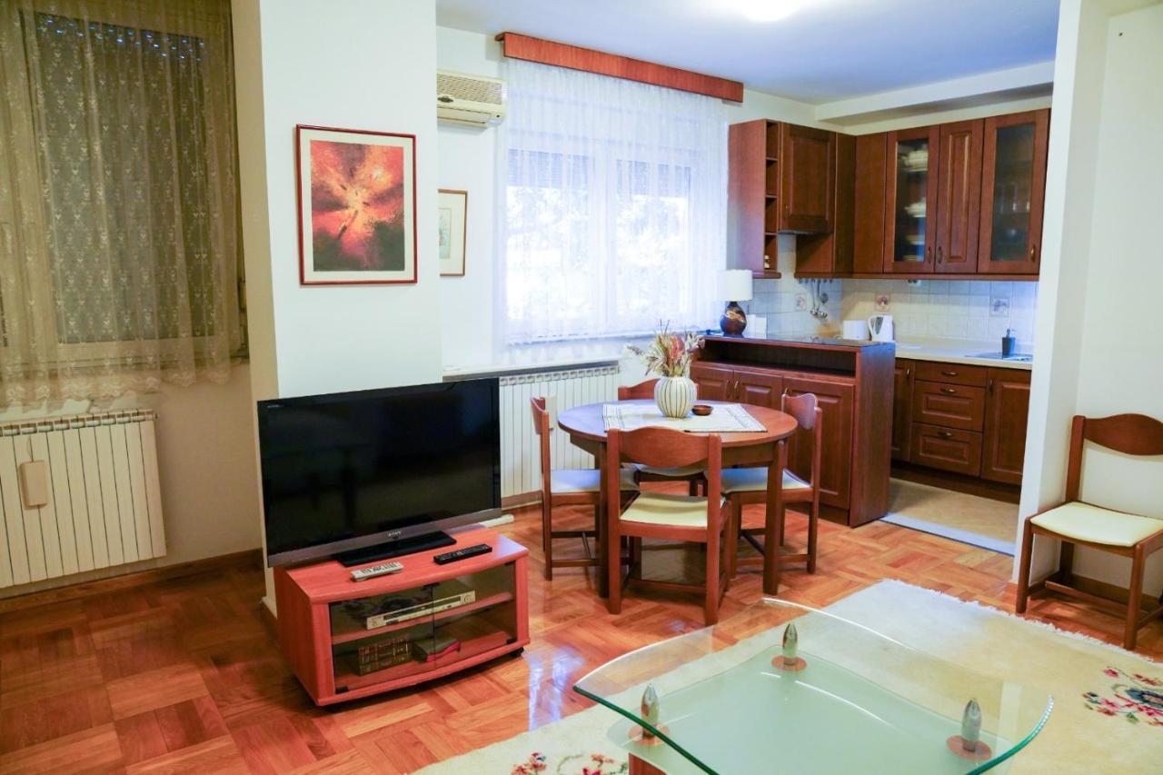 Skopjepad - Centrally Located, Stylish Pad Bagian luar foto